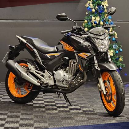 HONDA CB TWISTER 
